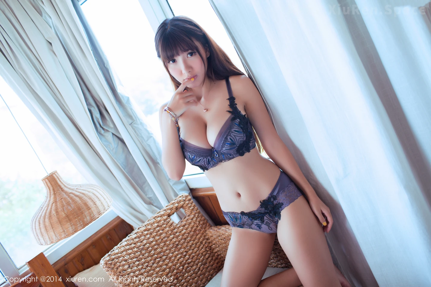 图片[3]-[XiuRen秀人网]VOL.224 爆乳美女晓茜sunny性感内衣秀美乳火辣诱惑写真72P-秀人网官方网站